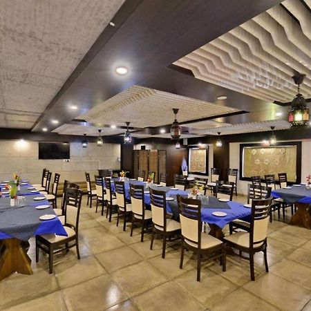 Hotel Puneet International Raipur  ภายนอก รูปภาพ