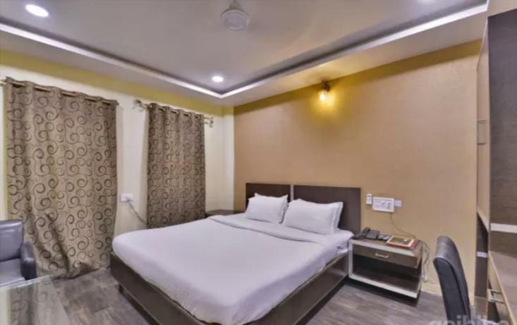 Hotel Puneet International Raipur  ภายนอก รูปภาพ