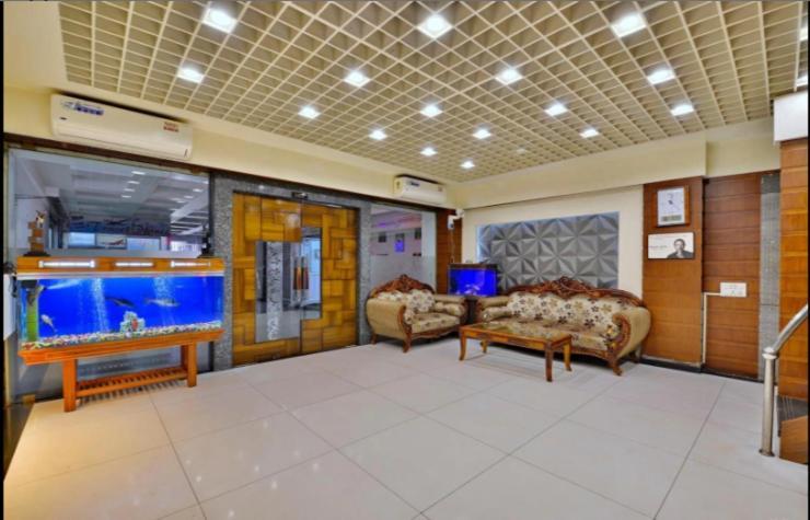 Hotel Puneet International Raipur  ภายนอก รูปภาพ